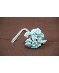 Lot de 24 roses ourlées bleu pâle