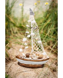 Bateau en bois décoratif