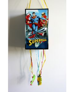 Piñata Superman