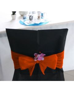 Kit housses de chaises noires et noeuds oranges - x10