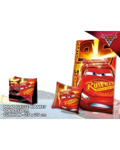 Plaid polaire + coussin Cars 3 pas cher